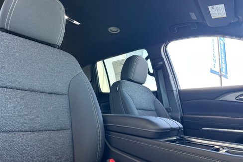 New 2026 Chevrolet Traverse LT w/ Enhanced Driving Package image 18