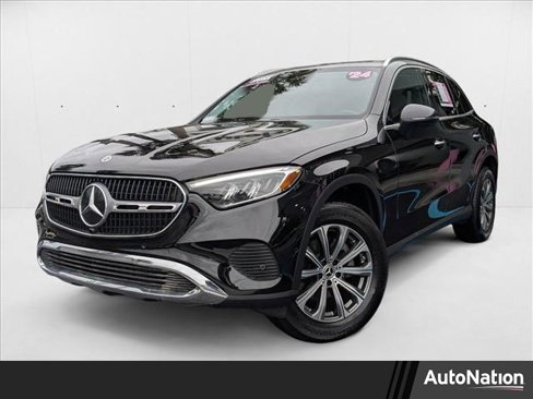 Used 2024 Mercedes-Benz GLC 300 image 1