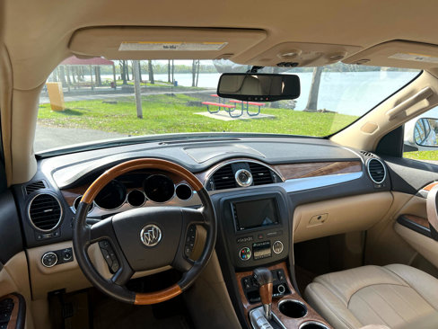 Used 2009 Buick Enclave CXL w/ Driver Confidence Package image 11