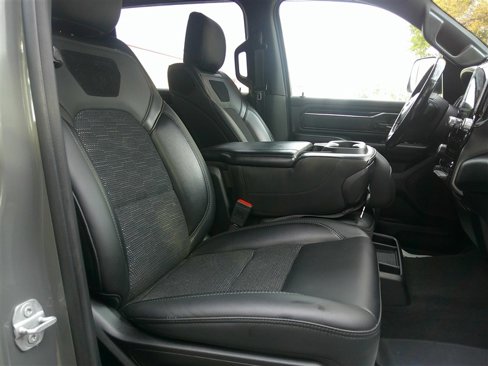 Used 2020 RAM 1500 Big Horn w/ Built-to-serve Edition image 21
