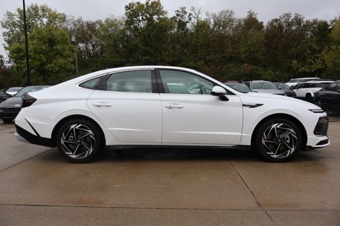 New 2026 Hyundai Sonata SEL image 4