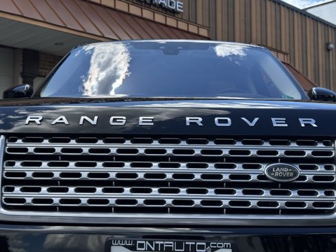 Used 2017 Land Rover Range Rover HSE image 6
