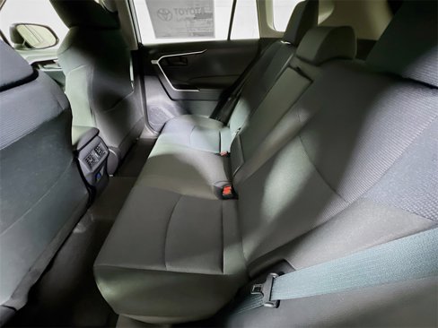 Certified 2025 Toyota RAV4 LE image 22