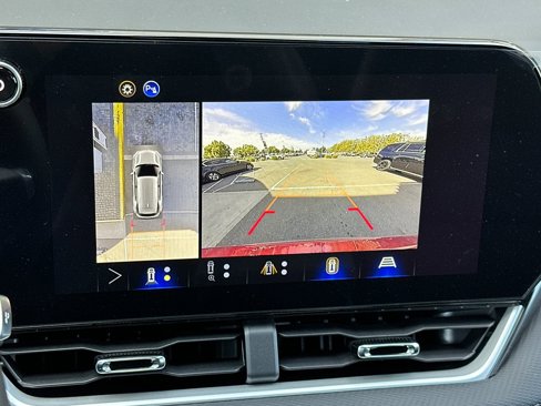 New 2026 Chevrolet Equinox LT w/ Convenience Package II image 23