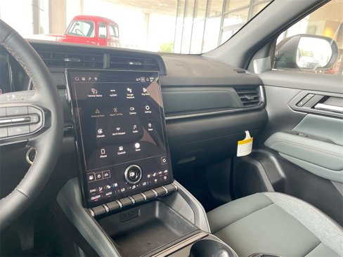 New 2026 GMC Terrain AT4 w/ Convenience Package III image 36