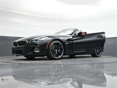 Used 2024 BMW Z4 M40i w/ Premium Package image 38