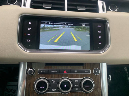 Used 2016 Land Rover Range Rover Sport HSE image 34