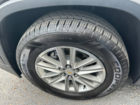 Used 2022 Chevrolet Traverse LT image 33