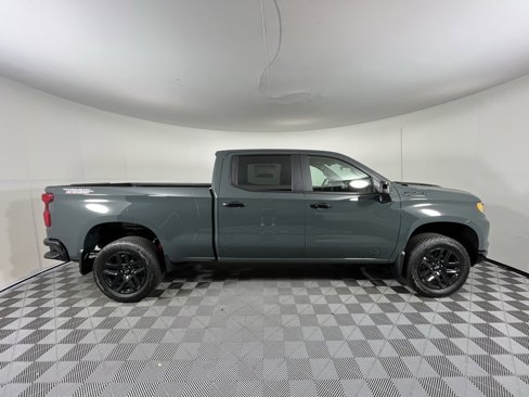 New 2026 Chevrolet Silverado 1500 LT Trail Boss w/ LPO, Dark Essentials Package image 9