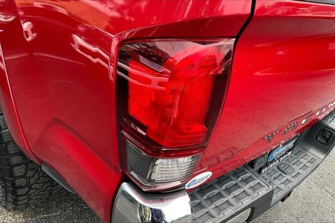 Used 2019 Toyota Tacoma SR5 image 27