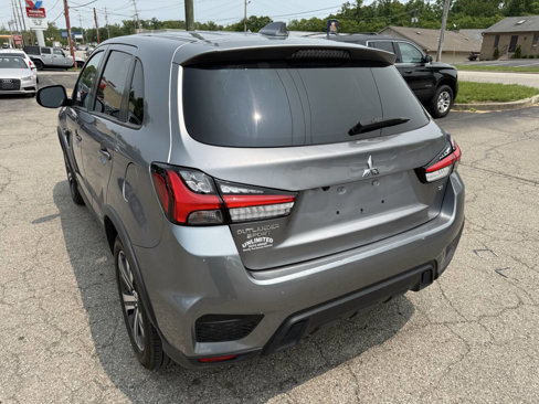 Used 2021 Mitsubishi Outlander Sport SE image 10