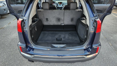 Used 2017 GMC Terrain SLT w/ Open Road Package image 37