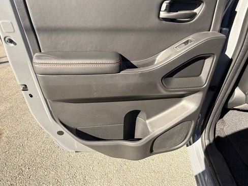 New 2026 Nissan Frontier PRO-4X w/ Pro Premium Package image 38