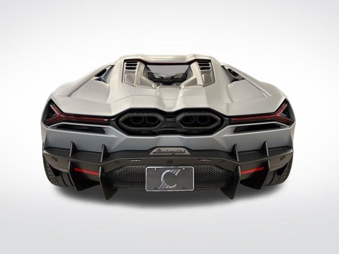 Used 2024 Lamborghini Revuelto image 4