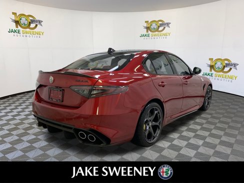 New 2024 Alfa Romeo Giulia Quadrifoglio image 8
