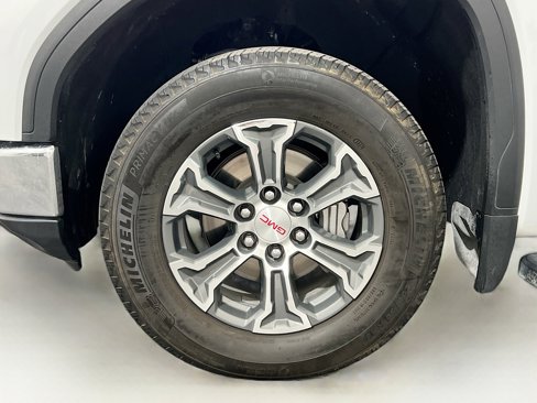 Used 2024 GMC Sierra 1500 SLT image 23
