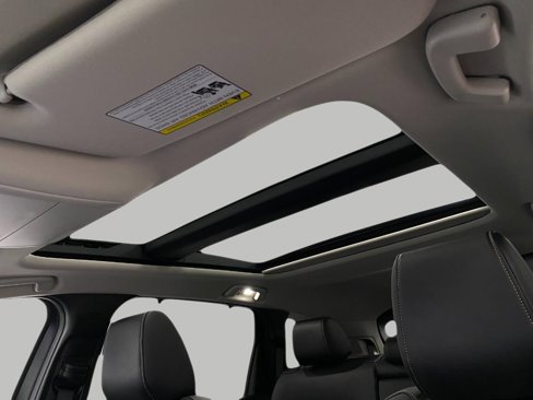 Certified 2025 MAZDA CX-90 Plug-In Hybrid w/Premium Sport image 32