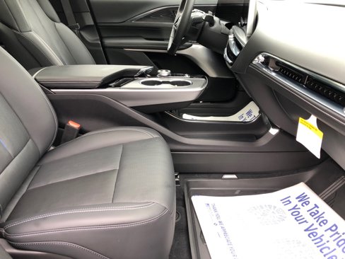 Used 2024 Cadillac Lyriq Luxury w/ LPO, Floor Liner Package image 26
