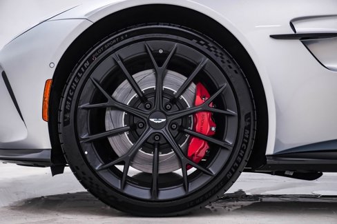 New 2026 Aston Martin V8 Vantage Coupe image 13