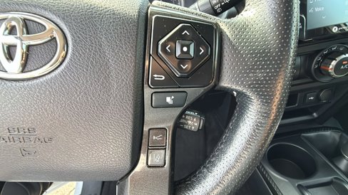 Certified 2024 Toyota 4Runner TRD Off-Road Premium image 25