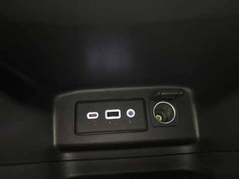 Used 2024 Chevrolet Equinox LT image 48