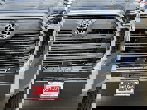 New 2025 Toyota Tundra Limited image 8