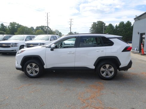 Used 2023 Toyota RAV4 XLE image 9