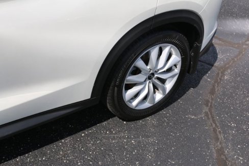 Used 2019 INFINITI QX50 Essential w/ Premium Heat Package image 10