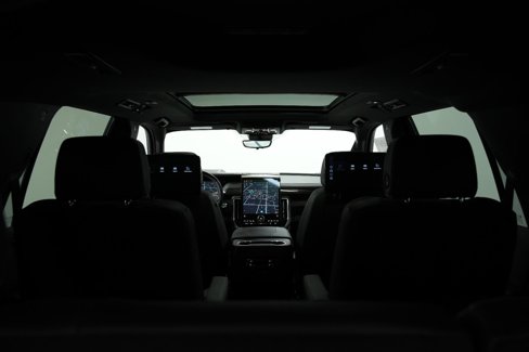 New 2026 GMC Yukon Elevation image 12