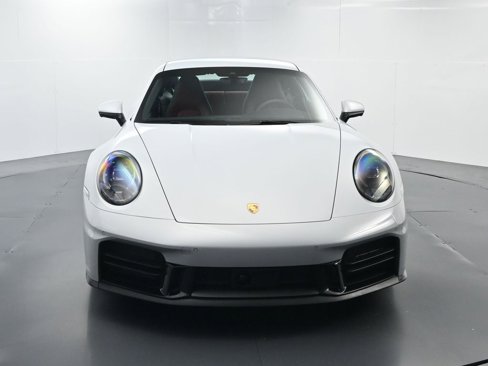 Certified 2025 Porsche 911 Carrera image 17