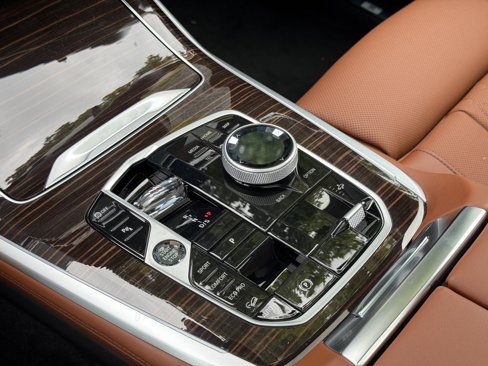 New 2026 BMW X7 xDrive40i w/ M Sport Package image 12