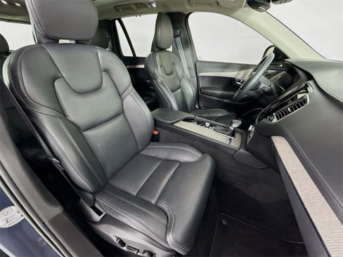 Used 2022 Volvo XC90 T6 Inscription w/ Advanced Package image 31