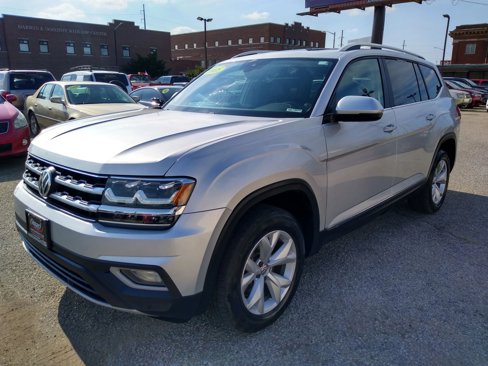 Used 2018 Volkswagen Atlas SEL image 3