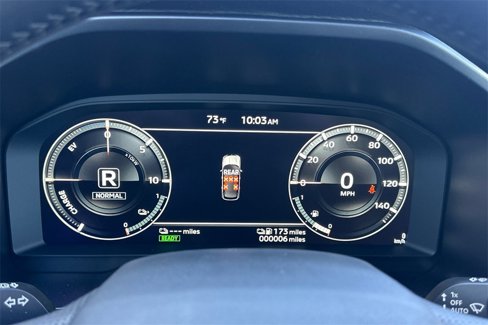New 2025 Mitsubishi Outlander SE image 24