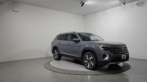 New 2025 Volkswagen Atlas SEL image 7