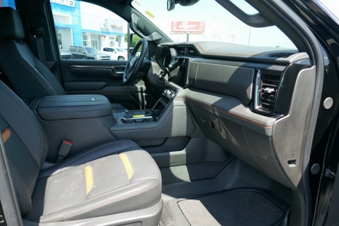 Certified 2025 GMC Sierra 2500 AT4 image 17