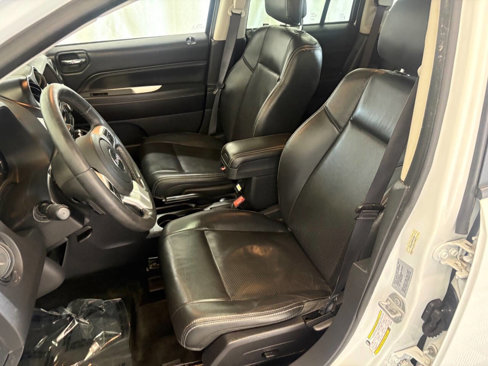 Used 2017 Jeep Compass High Altitude image 21