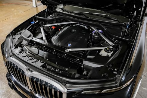 Used 2024 BMW X7 xDrive40i w/ M Sport Package image 54