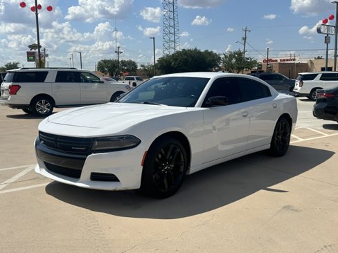 Used 2023 Dodge Charger SXT w/ Blacktop Package image 11