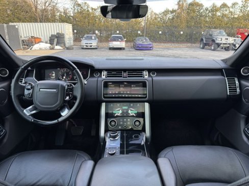Used 2018 Land Rover Range Rover HSE image 21