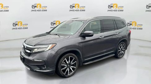 Used 2021 Honda Pilot Touring image 1