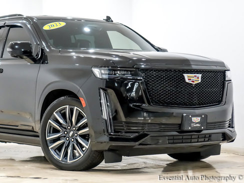 Used 2023 Cadillac Escalade Sport Platinum image 2