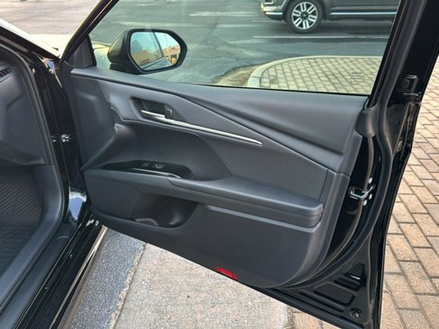 New 2026 Toyota Camry Hybrid image 12
