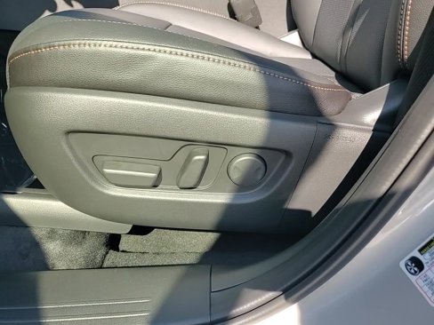 New 2025 MAZDA CX-90 3.3 Turbo w/ Preferred Package image 16