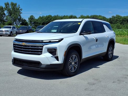 New 2025 Chevrolet Traverse LT w/ Driver Confidence Package image 3