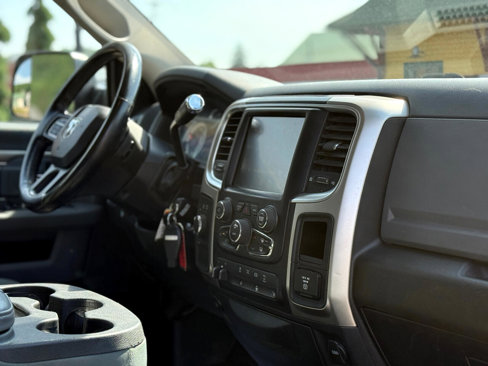Used 2017 RAM 2500 Big Horn image 23