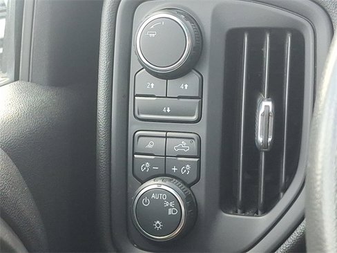 Used 2024 Chevrolet Silverado 2500 Custom w/ Custom Value Package image 26