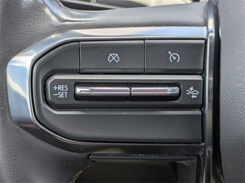 Used 2023 GMC Canyon AT4 image 25