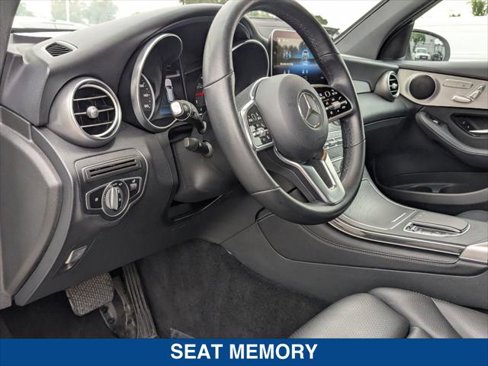 Used 2020 Mercedes-Benz GLC 300 image 12