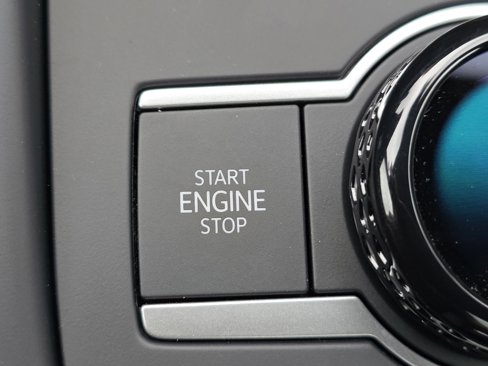 New 2025 Volkswagen Tiguan SE R-Line image 23